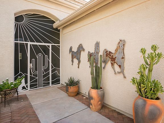 4th image of 62311 E Iron Crest Dr