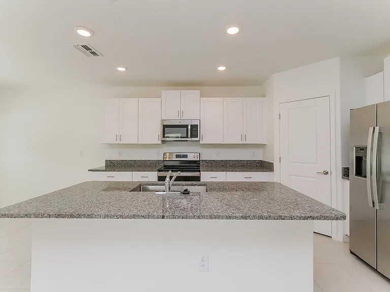 7337 Spring Snowflake Ave — Photo 8