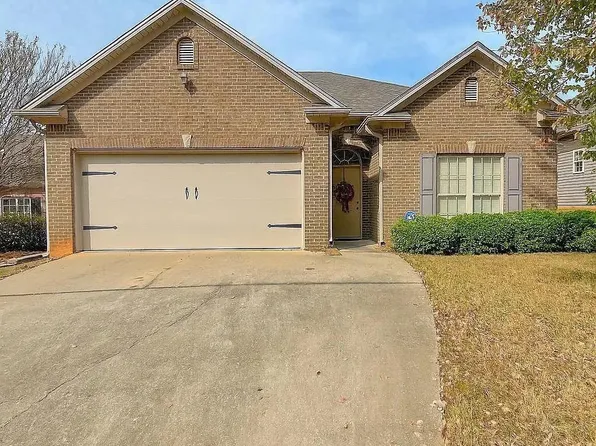 191 Gardenside Dr, Alabaster, AL 35007