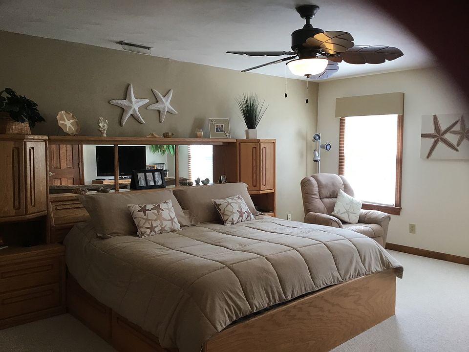 1st image of 2260 Sandy Woods Ln