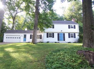 164 Farmstead Ln, Glastonbury, CT 06033