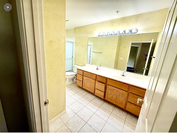 4th image of 312 Spyglass Way #312