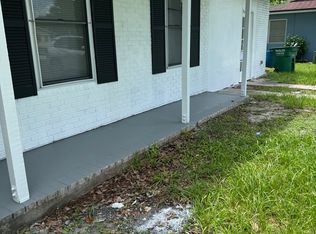 966 Saxon Blvd, Deltona, FL 32725
