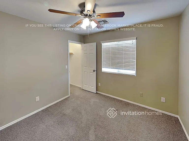 1075 E Rolls Rd — Photo 10