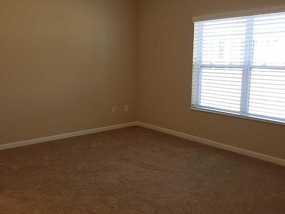 2nd image of 10674 Brentridge Cir