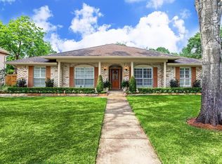 10914 Candlewood Dr, Houston, TX 77042