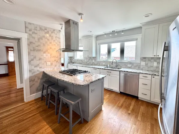 8 Putnam Rd, Somerville, MA