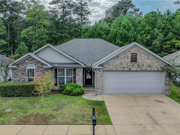 5110 Blackstone Ln, Northport, AL 35473