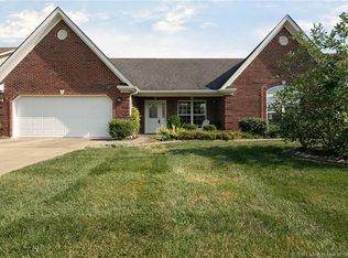 5504 Scarlet Oak Rd, Jeffersonville, IN 47130