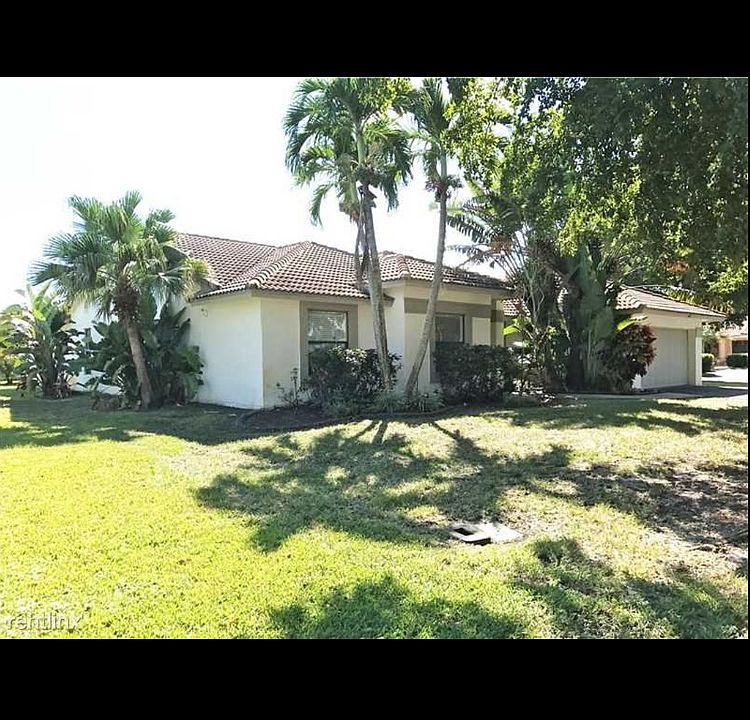 2nd image of 11300 NW 21st Pl