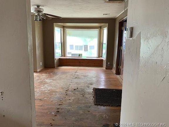 4th image of 515 N Wyandotte