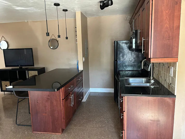 4300 N Ocean Dr #B — Photo 6
