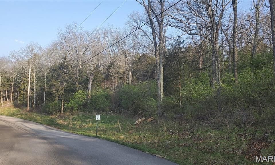 2nd image of 3507 Red Oak Dr