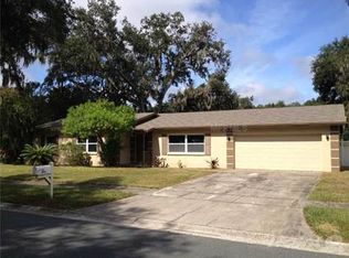 2918 Forest Cir, Seffner, FL 33584