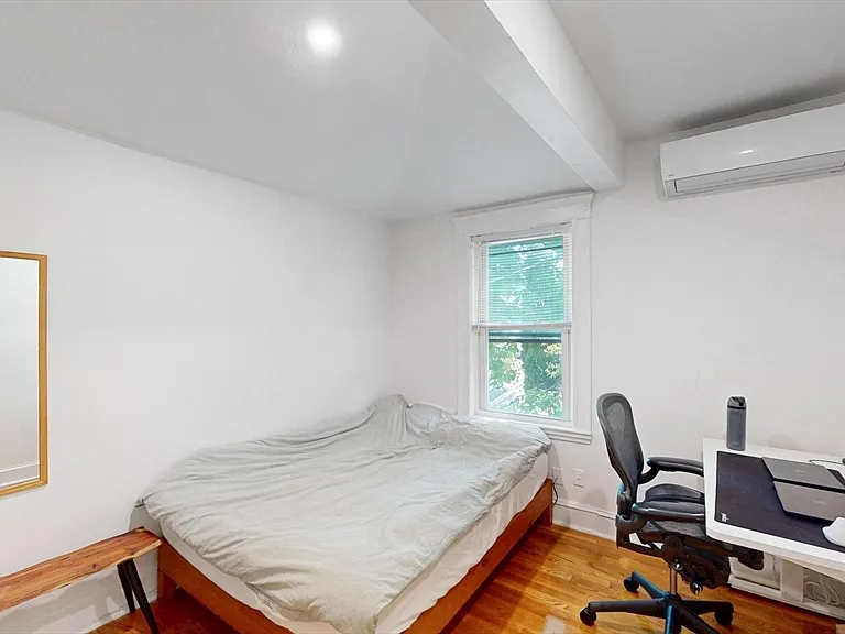 29 Fifield St #29 — Photo 20