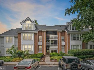 7602 Lakeside Village Dr APT C, Falls Church, VA 22042