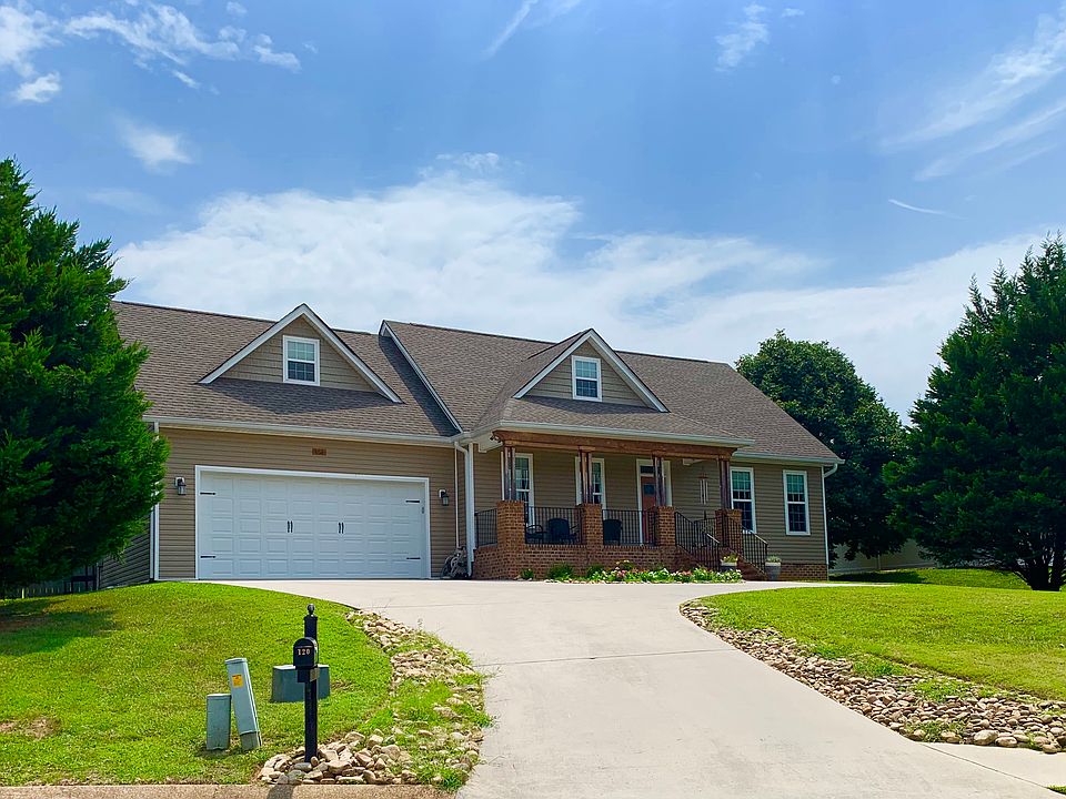 Main Driveway/Entry