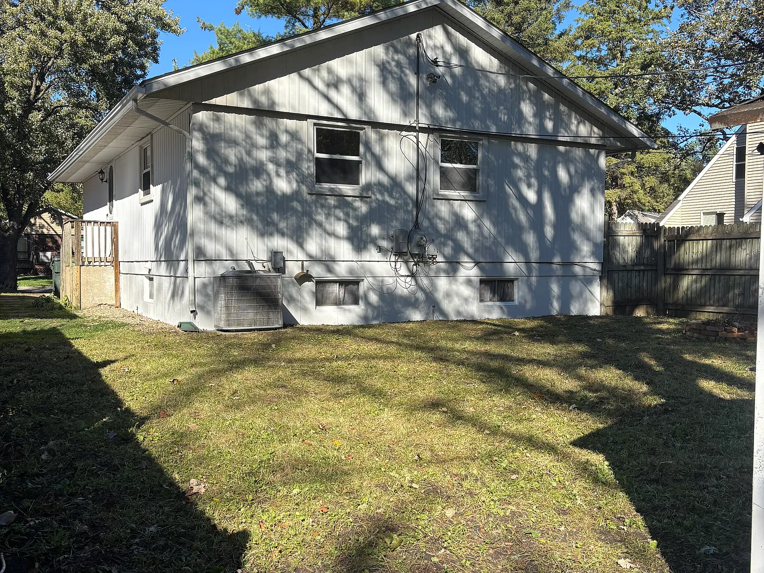 3 bed, 975 sqft, $2,300 — Photo 4