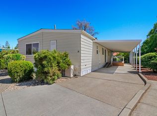 9 Castle Ct, Santa Rosa, CA 95401