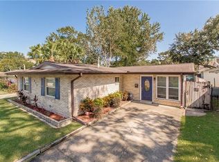 617 Sophia St, River Ridge, LA 70123