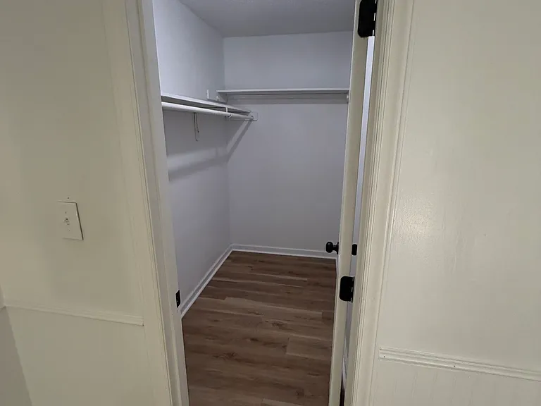9412 Dominion Blvd — Photo 24
