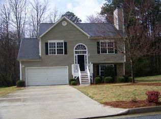 1020 Trotters Farm Rd, Fairburn, GA 30213