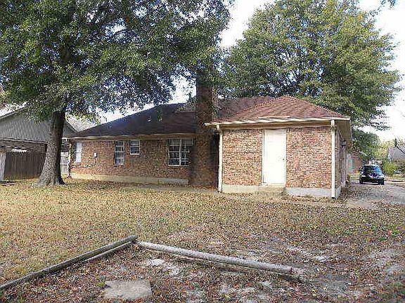 6361 Barwick Dr, Memphis, TN 38134