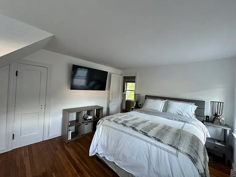 134 Pierce Rd — Photo 35