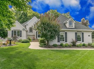 7571 Southampton Dr, North Royalton, OH