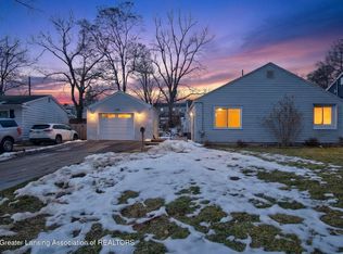 1109 Westfield Rd, Lansing, MI 48917