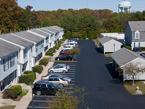 Hickory Hills East Photo 1