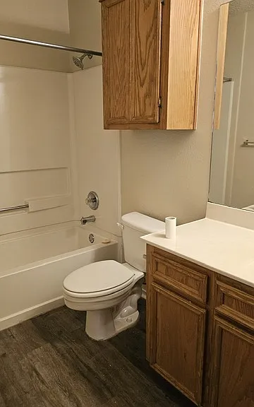 1009 Lexington Cir #3 — Photo 5