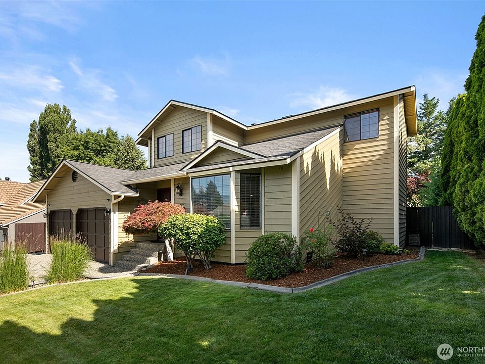 1st image of 813 NE 12th Street