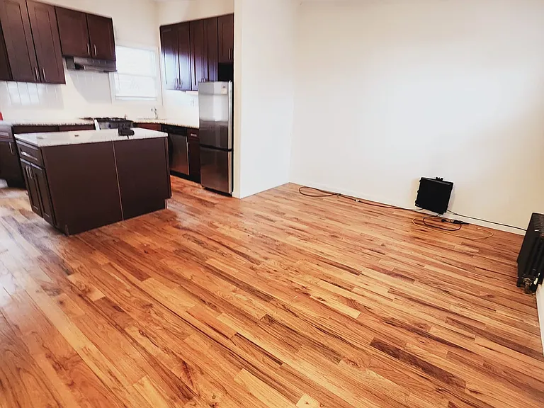 66 Jordan Ave #1A — Photo 3