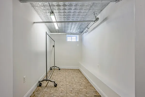 Rented by Peace of Mind Realty | media 41