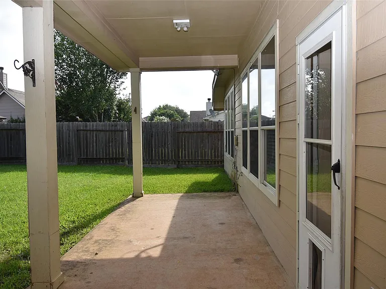 9518 Brackenton Crest Dr — Photo 14