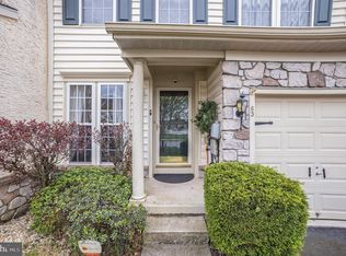 63 N Savanna Dr, Pottstown, PA 19465