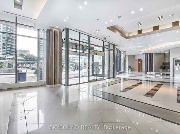 33 Bay St, Toronto, ON