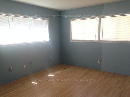 2nd image of 1501 Lisle St #2