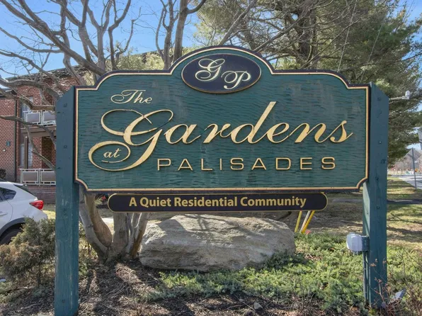 5 Charles Lane #2B, Pomona, NY 10970