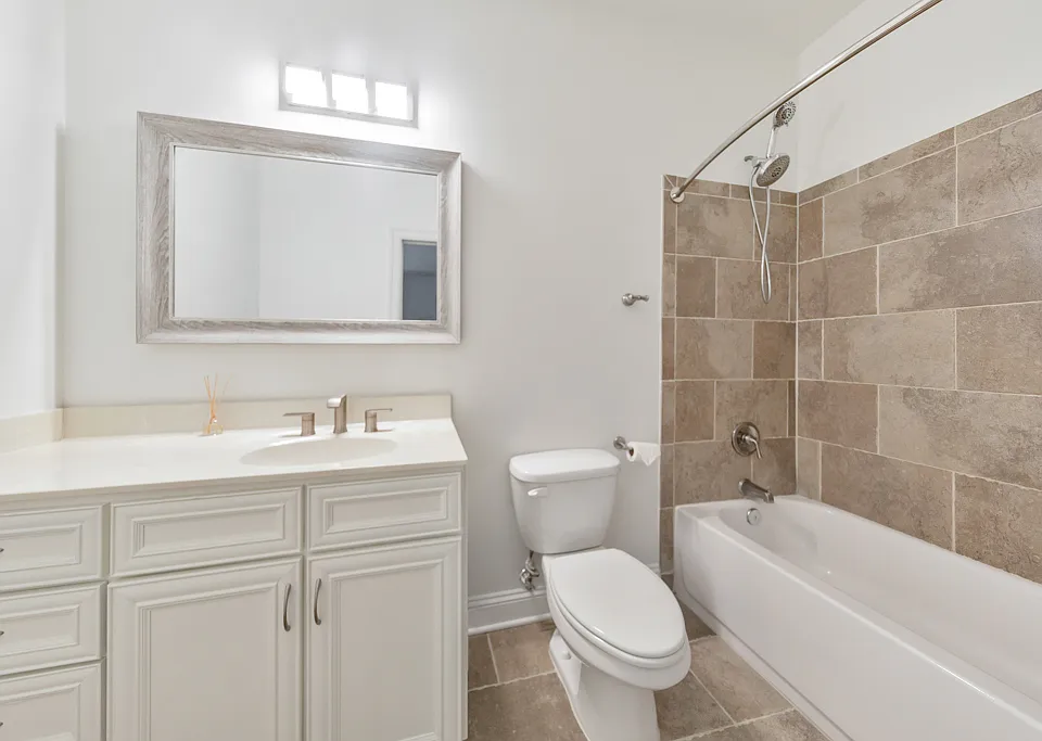 901 Abernathy Rd NE #1