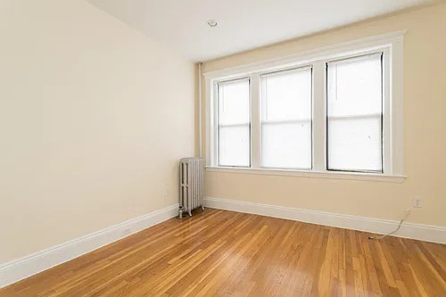 12 Elko St #7 Photo 1
