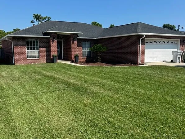 1366 Little Duck Cir, Gulf Breeze, FL 32563