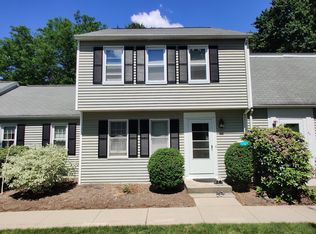 45 Constitution Sq, Mansfield, CT 06250