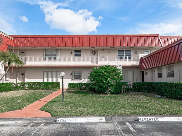 12013 Greenway Circle S #209, Royal Palm Beach, FL 33411