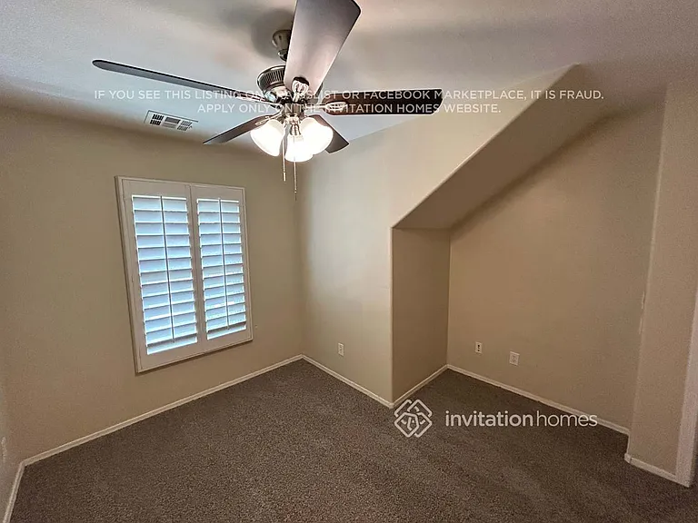 5710 S 21st Ter — Photo 12