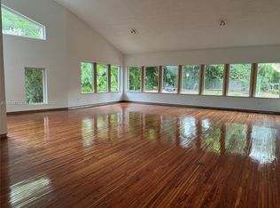 7450 SW 124th St, Pinecrest, FL 33156