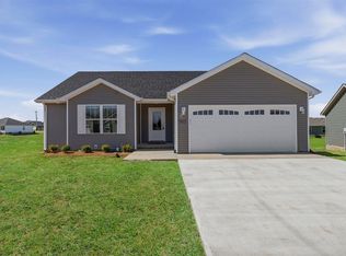 915 Alberta Dr, Bowling Green, KY 42101