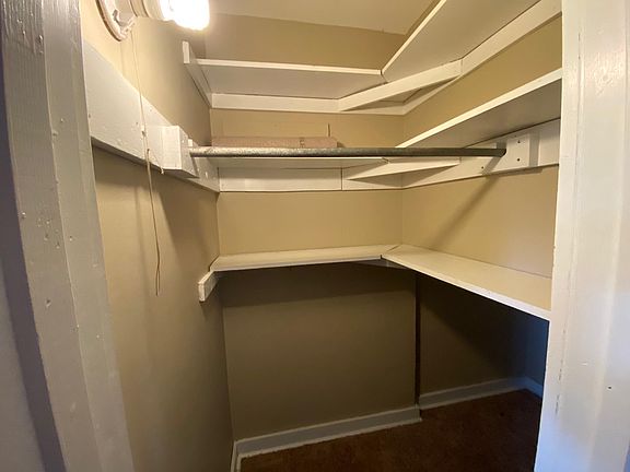 4th image of 111 N Butler St APT A