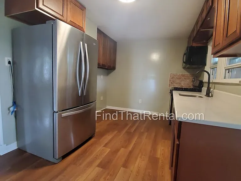 117 W Pomfret St — Photo 9